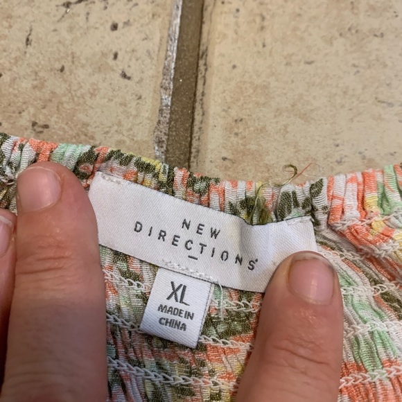 New Directions Boho Paisley Smocked Blouse - Size XL - Picture 2 of 6